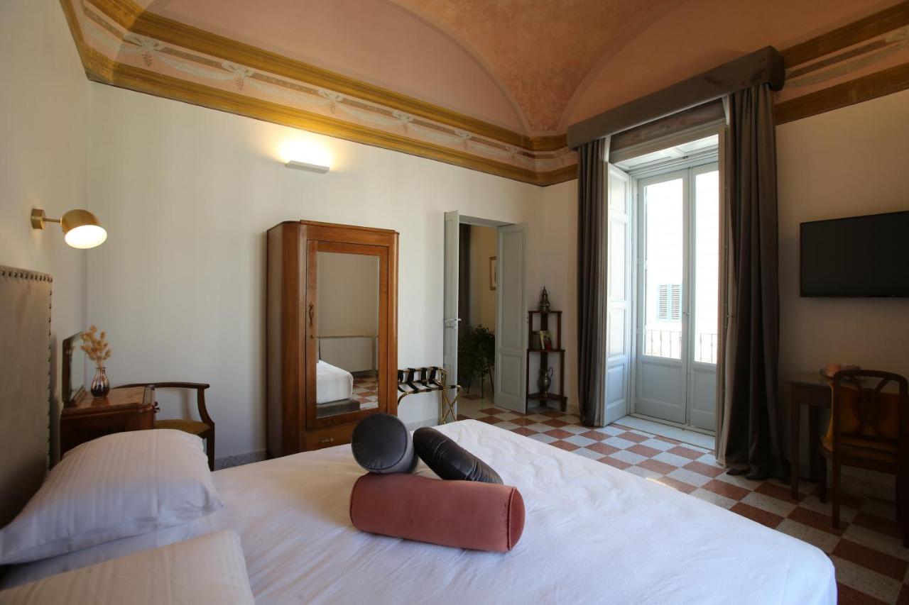 1940 Luxury By Wonderful Italy *